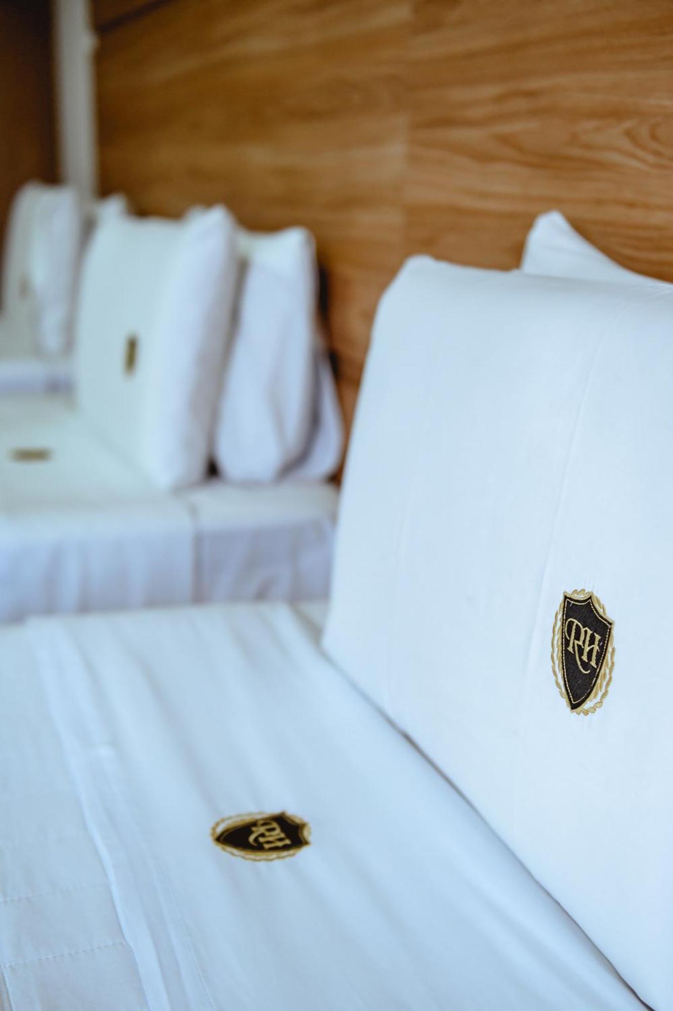 Riellis Center Hotel Ботукату Экстерьер фото