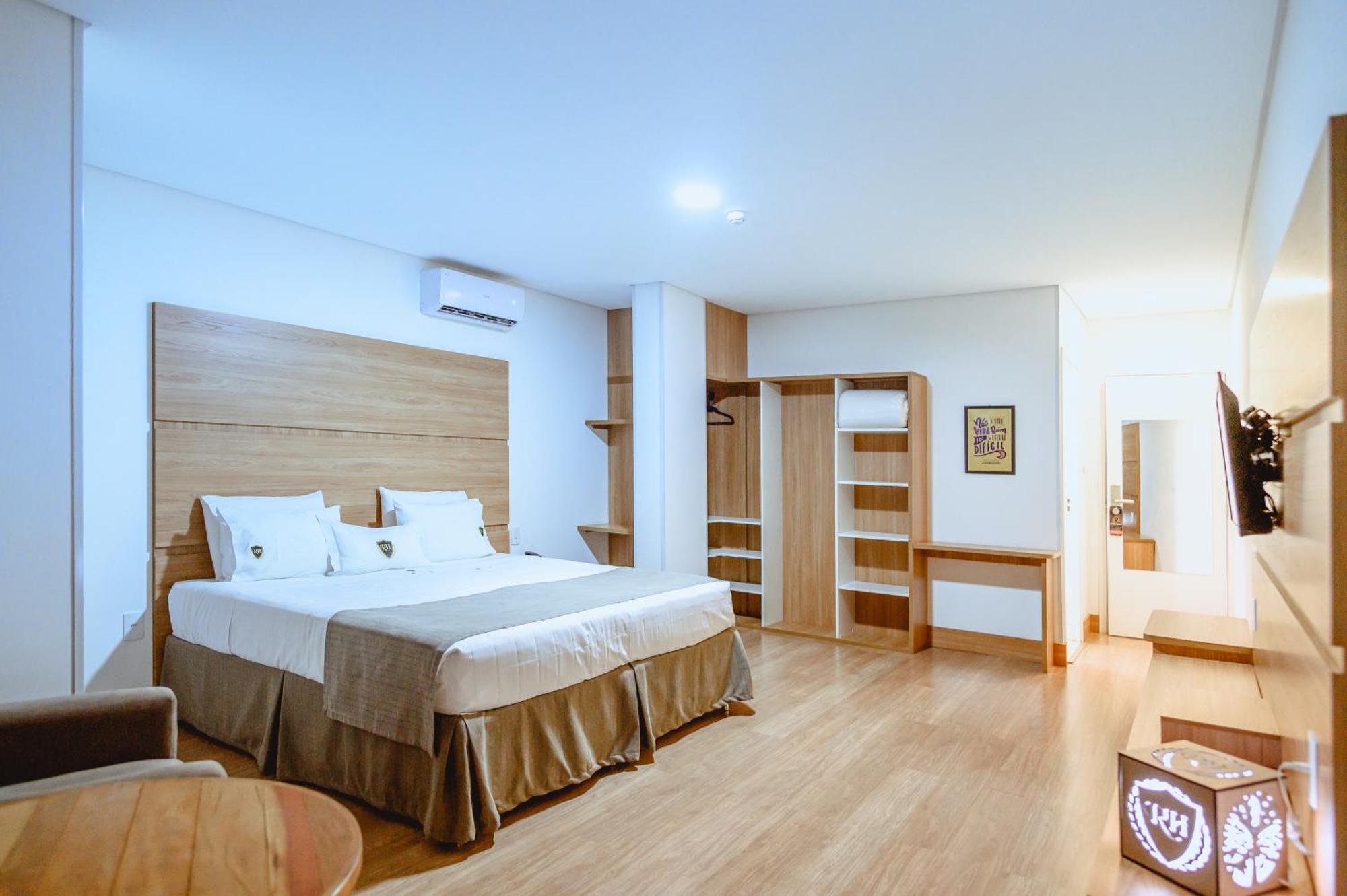 Riellis Center Hotel Ботукату Экстерьер фото